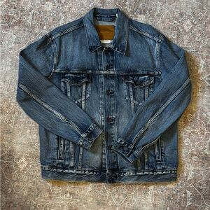 Levi’s Premium Type III Denim Jacket - L